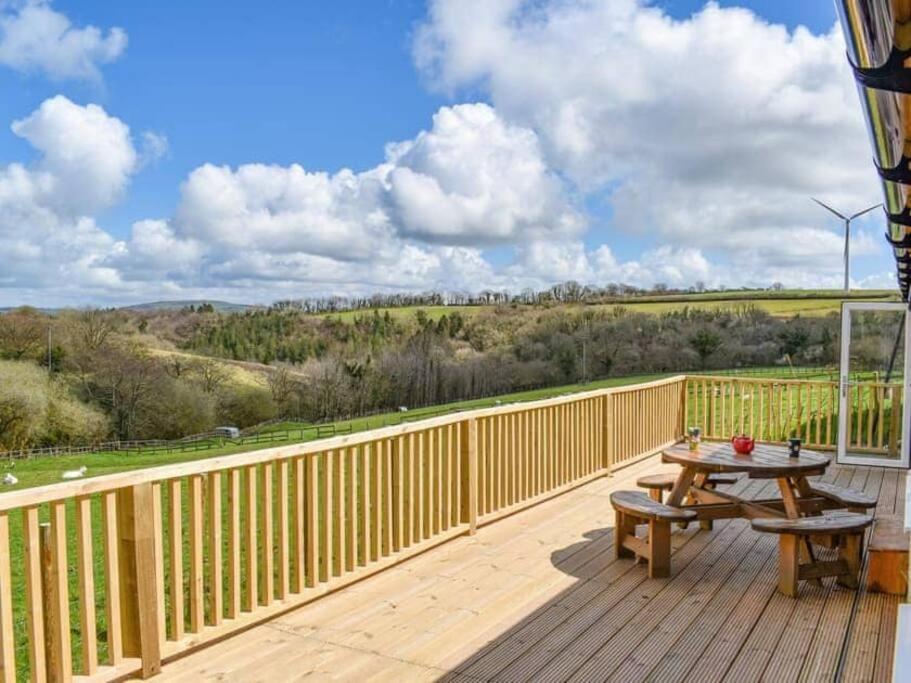 Brook Lodge Лискард Екстериор снимка